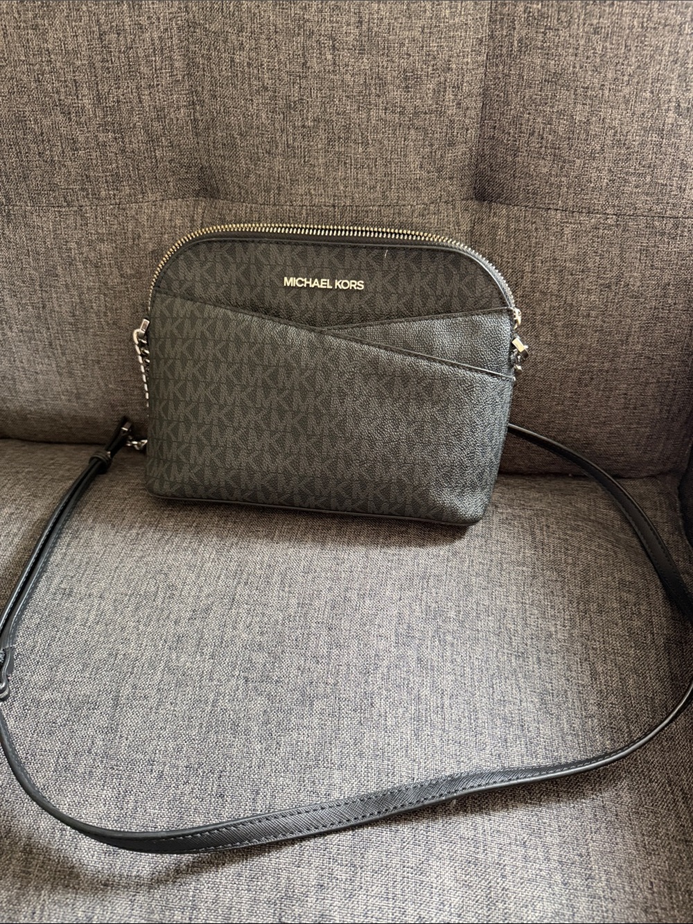 Michael Kors Black Signature Crossbody with Silver Logo